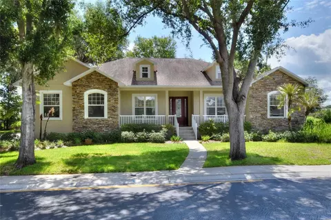 5704 Lake Victoria Dr, Lakeland, FL 33813