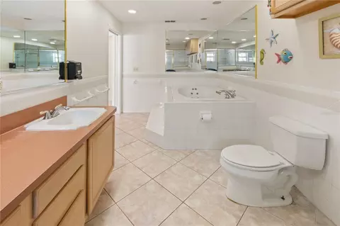 Bath - 245 Alturas Rd, Bartow, FL 33830 photo 2 of 6