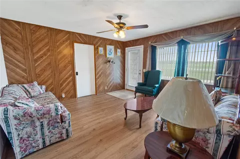 Living - 245 Alturas Rd, Bartow, FL 33830 photo 1 of 3