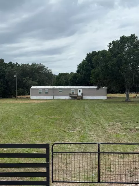 21 Ridge Rd, Frostproof, FL 33843