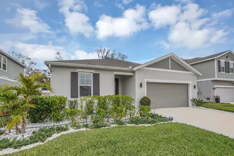 6213 Dolostone Dr, Lakeland, FL 33811