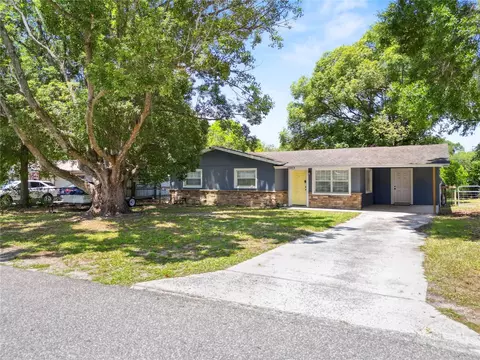 Exterior - 4561 David Dr, Bartow, FL 33830 photo 2 of 8