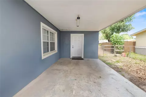 Exterior - 4561 David Dr, Bartow, FL 33830 photo 7 of 8