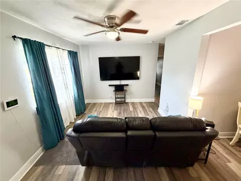 Living - 1185 S Johnson Ave, Bartow, FL 33830 photo 1 of 4