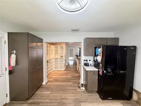Kitchen - 1185 S Johnson Ave, Bartow, FL 33830 photo 7 of 7