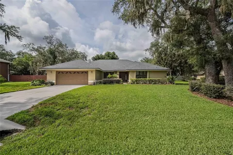 1749 Lady Bowers Trl, Lakeland, FL 33809