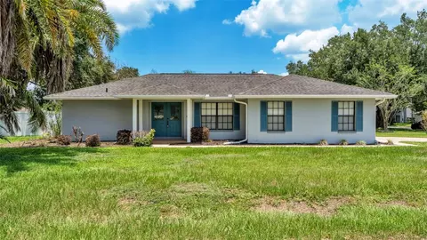 2208 Groveglen Cir, Lakeland, FL 33812