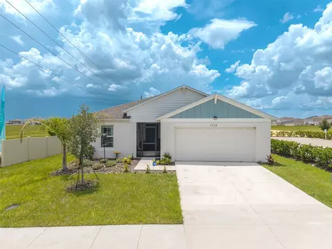 3704 Dusty Miller Pl, Haines City, FL 33844