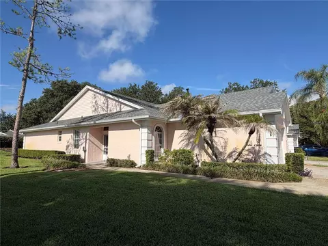 Exterior - 1 Enclave Dr, Winter Haven, FL 33884 photo 1 of 5