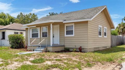 14 W Johnson Ave, Lake Wales, FL 33853
