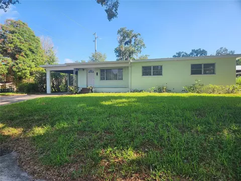 725 Louise Dr, Lakeland, FL 33803