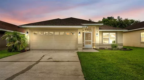 6838 Shimmering Dr, Lakeland, FL 33813