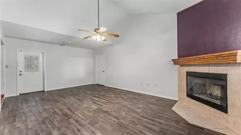 Living - 1145 E George St, Bartow, FL 33830 photo 1 of 4