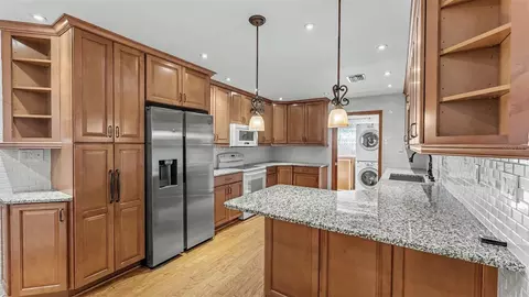 Kitchen - 1145 E George St, Bartow, FL 33830 photo 1 of 4