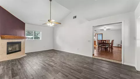 Living - 1145 E George St, Bartow, FL 33830 photo 4 of 4
