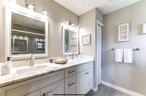Bath - 220 Kite Ave, Sebring, FL 33870 photo 1 of 1