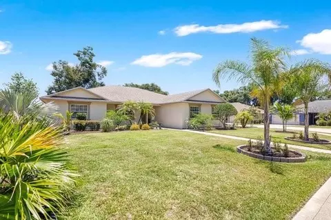 3975 Sunnywood Cir, Lakeland, FL 33812