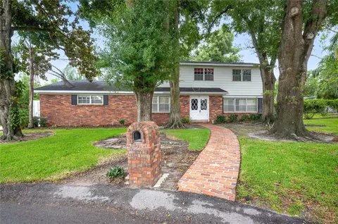 923 Woodmont Ln, Lakeland, FL 33813