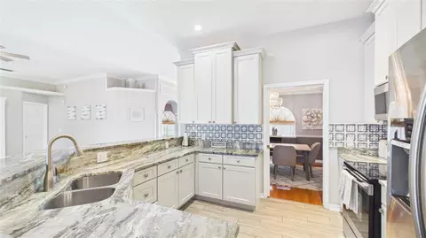 Kitchen - 315 Lanceolate Dr, Winter Haven, FL 33880 photo 3 of 3