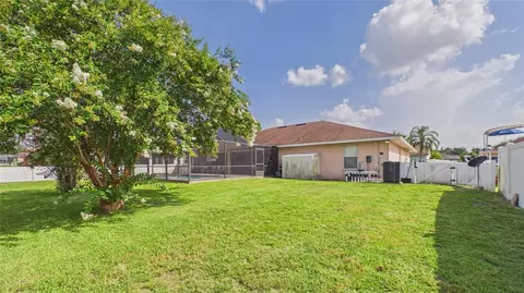 Exterior - 315 Lanceolate Dr, Winter Haven, FL 33880 photo 7 of 9