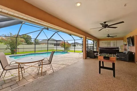 Exterior - 315 Lanceolate Dr, Winter Haven, FL 33880 photo 3 of 9