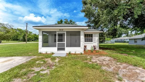 5410 Simmons Rd, Lakeland, FL 33811