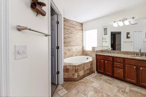 7233 Wakeview Dr, Davenport, FL 33896 photo 15