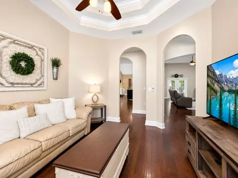 Living - 1939 Griffin Trl, Bartow, FL 33830 photo 2 of 4