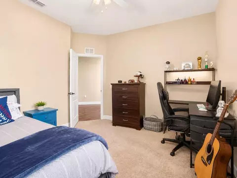 Bedroom - 1939 Griffin Trl, Bartow, FL 33830 photo 6 of 9