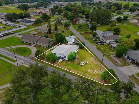 View/Area - 675 E Bay Ave, Eagle Lake, FL 33839 photo 8 of 10
