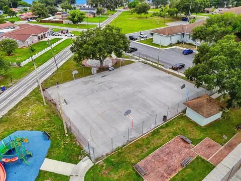 View/Area - 675 E Bay Ave, Eagle Lake, FL 33839 photo 3 of 10