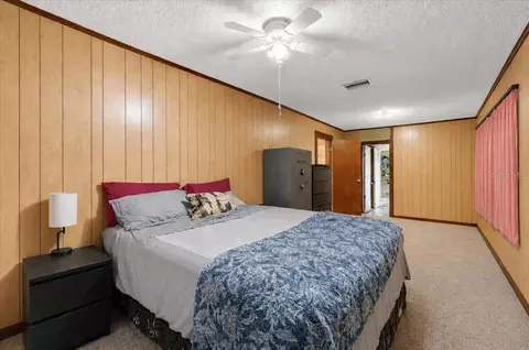 Bedroom - 675 E Bay Ave, Eagle Lake, FL 33839 photo 1 of 6