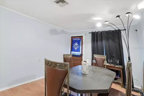Dining - 675 E Bay Ave, Eagle Lake, FL 33839 photo 2 of 2