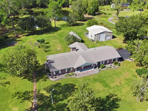9240 Moore Rd, Lakeland, FL 33809