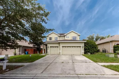 Exterior - 4193 Beaumont Loop, Spring Hill, FL 34609 photo 2 of 5