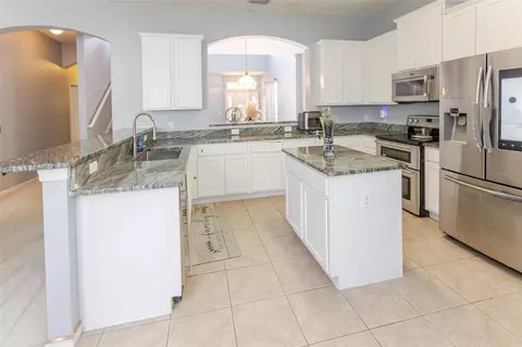 Kitchen - 4193 Beaumont Loop, Spring Hill, FL 34609 photo 2 of 5