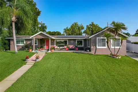 128 N Lake Florence Dr, Winter Haven, FL 33884