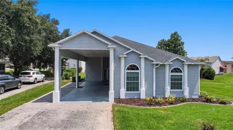 1097 Caravan Loop, Polk City, FL 33868