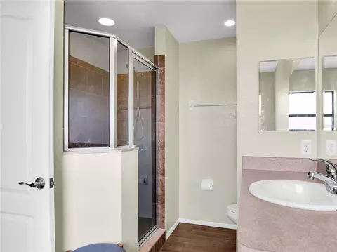 Bath - 1601 Taylor Landing Dr, Bartow, FL 33830 photo 6 of 7