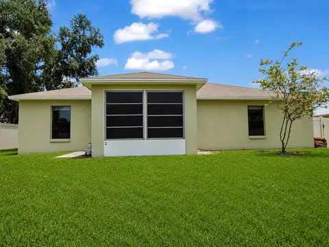 Exterior - 1601 Taylor Landing Dr, Bartow, FL 33830 photo 5 of 6