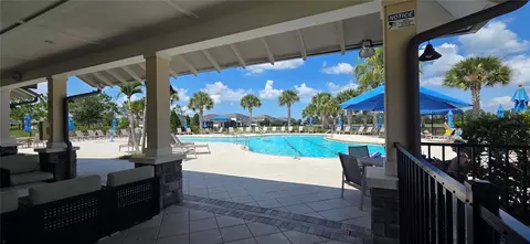 Exterior - 10322 Holstein Edge Pl, Riverview, FL 33569 photo 8 of 11