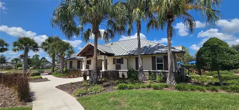 View/Area - 10322 Holstein Edge Pl, Riverview, FL 33569 photo 3 of 5