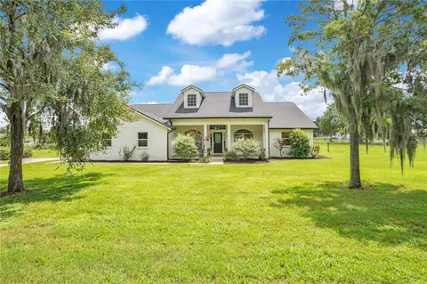 2818 Mayday Dr, Plant City, FL 33565
