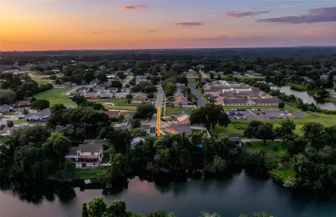 950 Lake Cove Trl, Lakeland, FL 33813