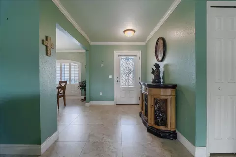 Entry Way - 205 Thomas Ct, Winter Haven, FL 33880 photo 1 of 3