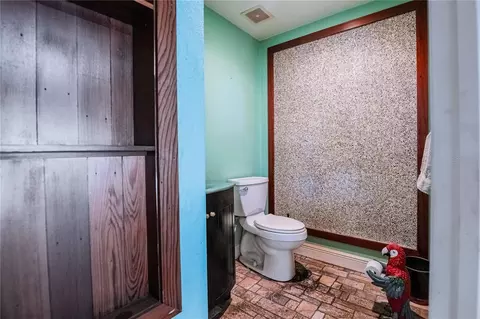 Bath - 205 Thomas Ct, Winter Haven, FL 33880 photo 5 of 5