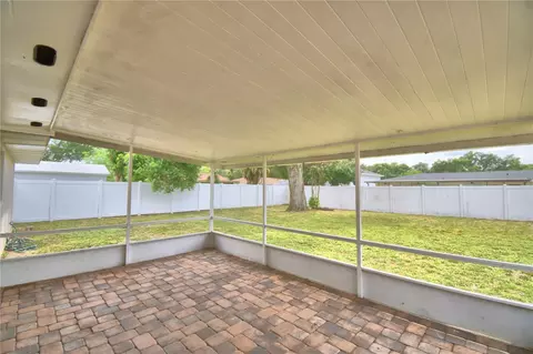 Exterior - 105 Byron Pl, Winter Haven, FL 33884 photo 4 of 13