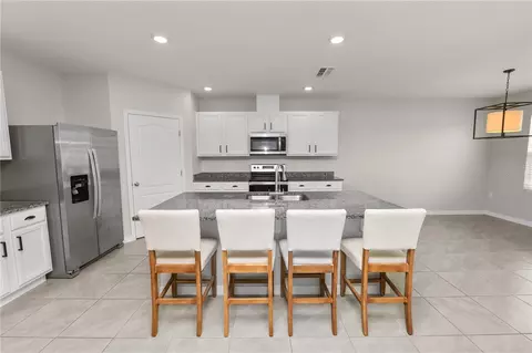 Kitchen - 3141 Caspian Feather St, Bartow, FL 33830 photo 3 of 4