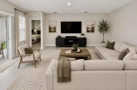 Living - 3141 Caspian Feather St, Bartow, FL 33830 photo 4 of 5