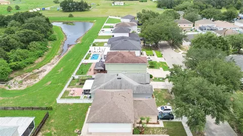 View/Area - 10304 River Bream Dr, Riverview, FL 33569 photo 6 of 7